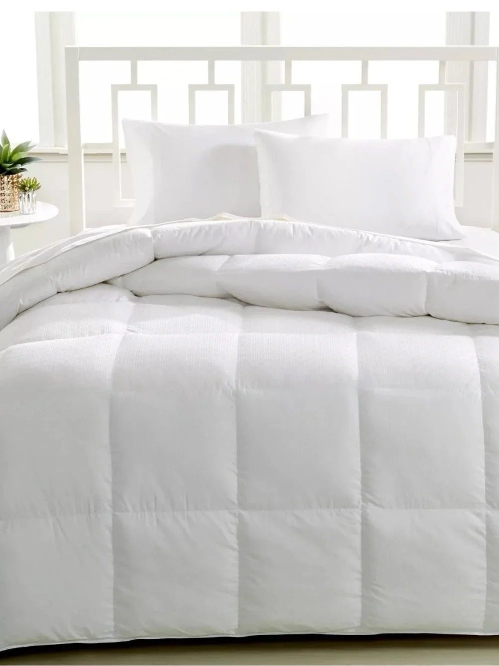 HOTEL COLLECTION LUXE DOWN ALTERNATIVE TWIN COMFORTER WHITE
